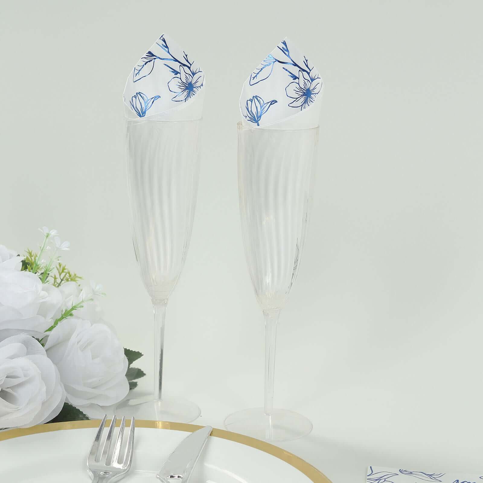 50-Pack Paper Dinner Napkins White with Blue Magnolia Flowers Print 2-Ply - Disposable Soft Napkins for Parties