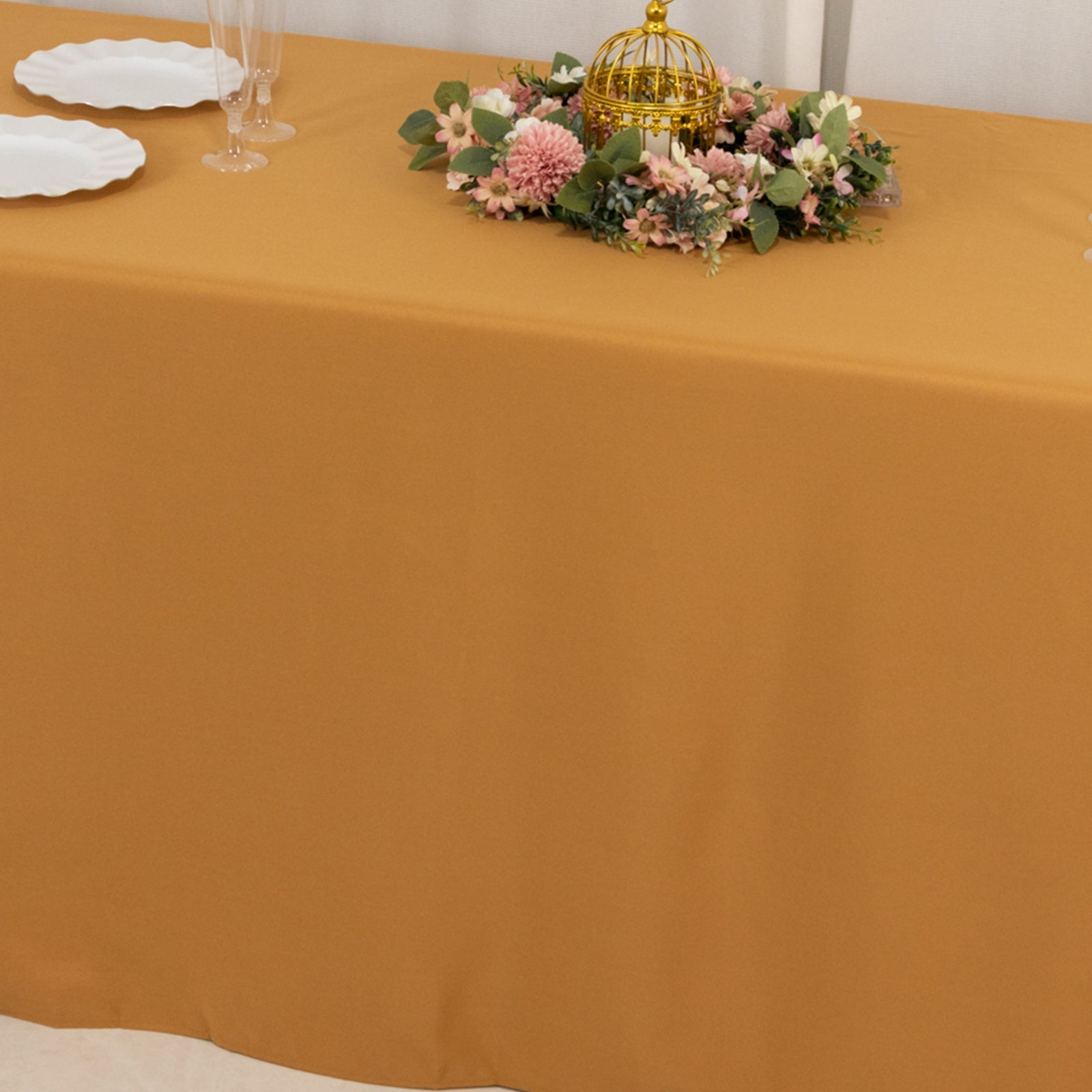 Premium Polyester 90"x132" Rectangle Tablecloth Gold - Seamless 220GSM Stain-Resistant Design for Luxurious Events