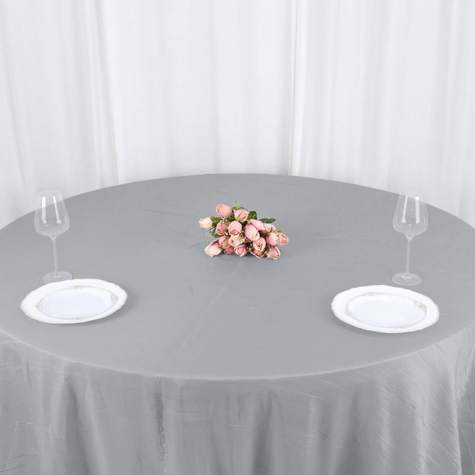Taffeta 132" Round Tablecloth Silver - Seamless Accordion Crinkle Table Cover