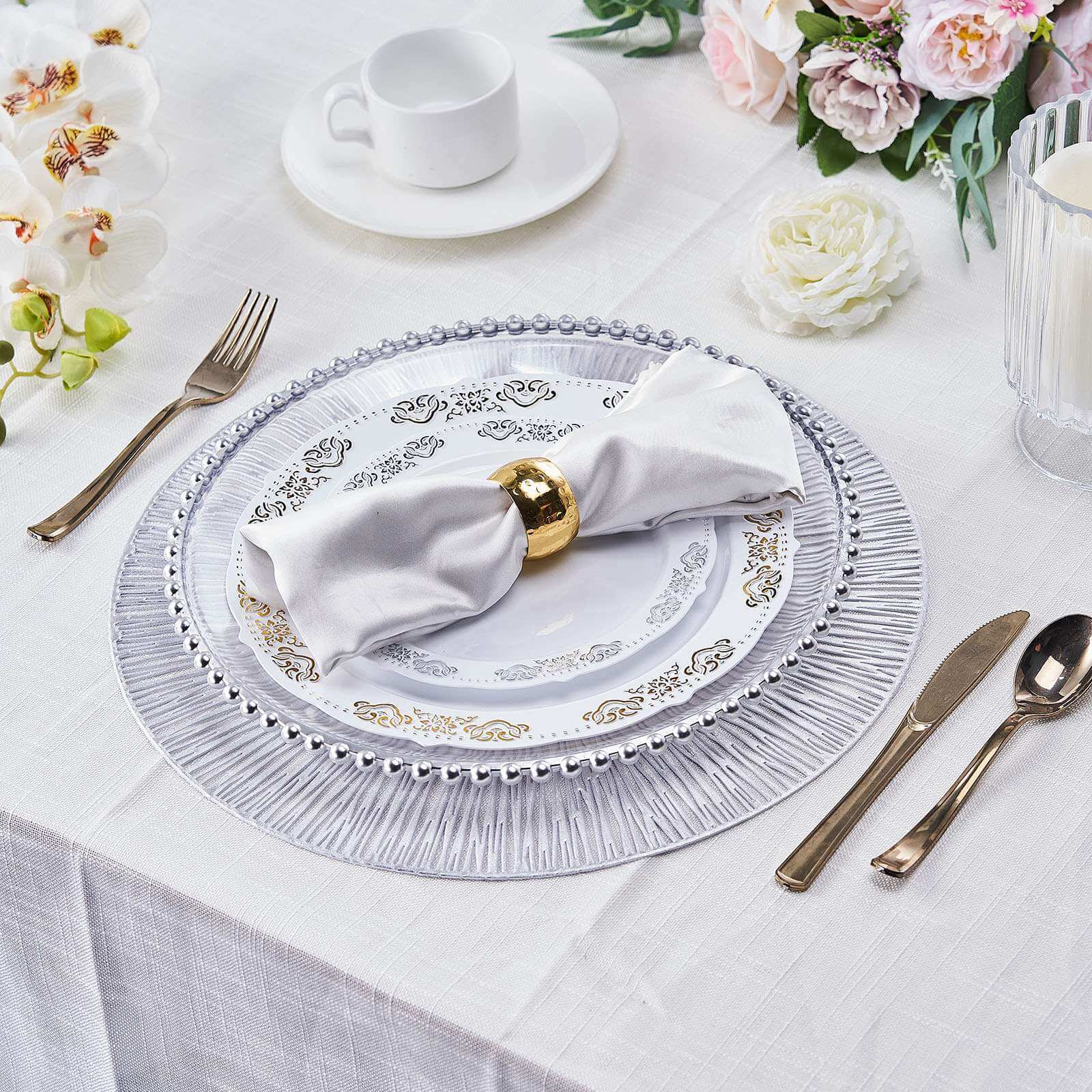 6-Pack Dining Table Mats Spiked Design Silver - Vinyl Non-Slip Surface with Modern Appeal 15"