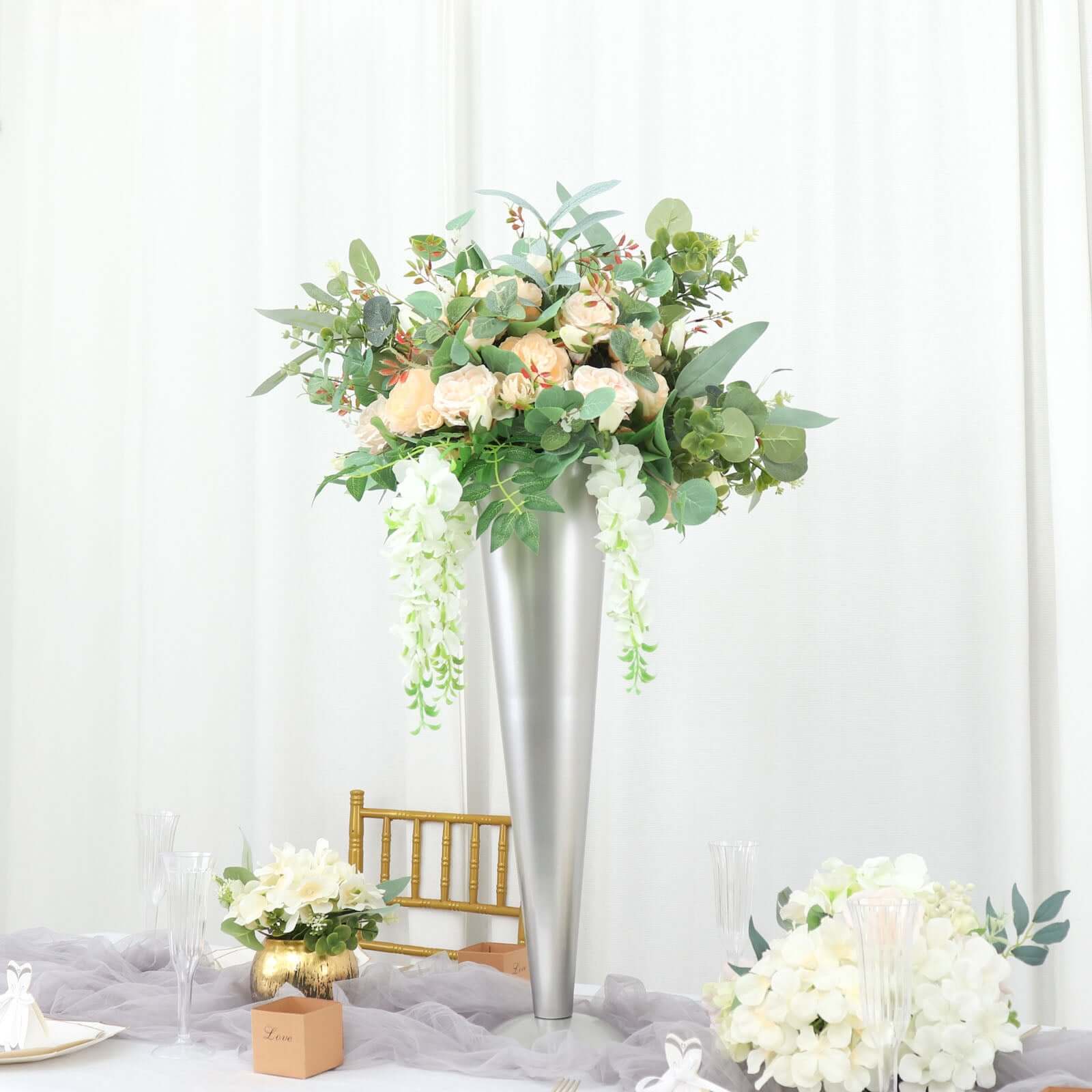 Metal Trumpet Vase Brushed Silver - Durable Design for Stylish Wedding Decor 28"