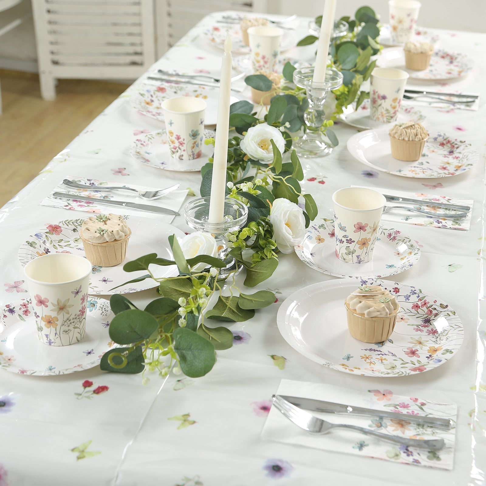 50-Pack Paper Dinner Napkins Wildflower Butterfly Design 2 Ply - Soft Disposable Napkins for Parties 8"x4"