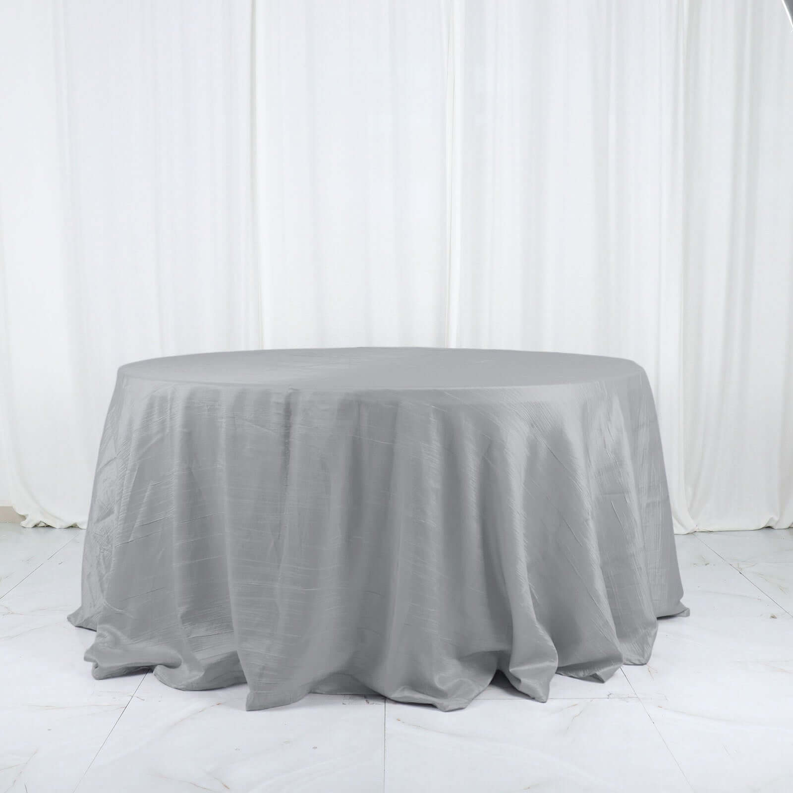 Taffeta 132" Round Tablecloth Silver - Seamless Accordion Crinkle Table Cover