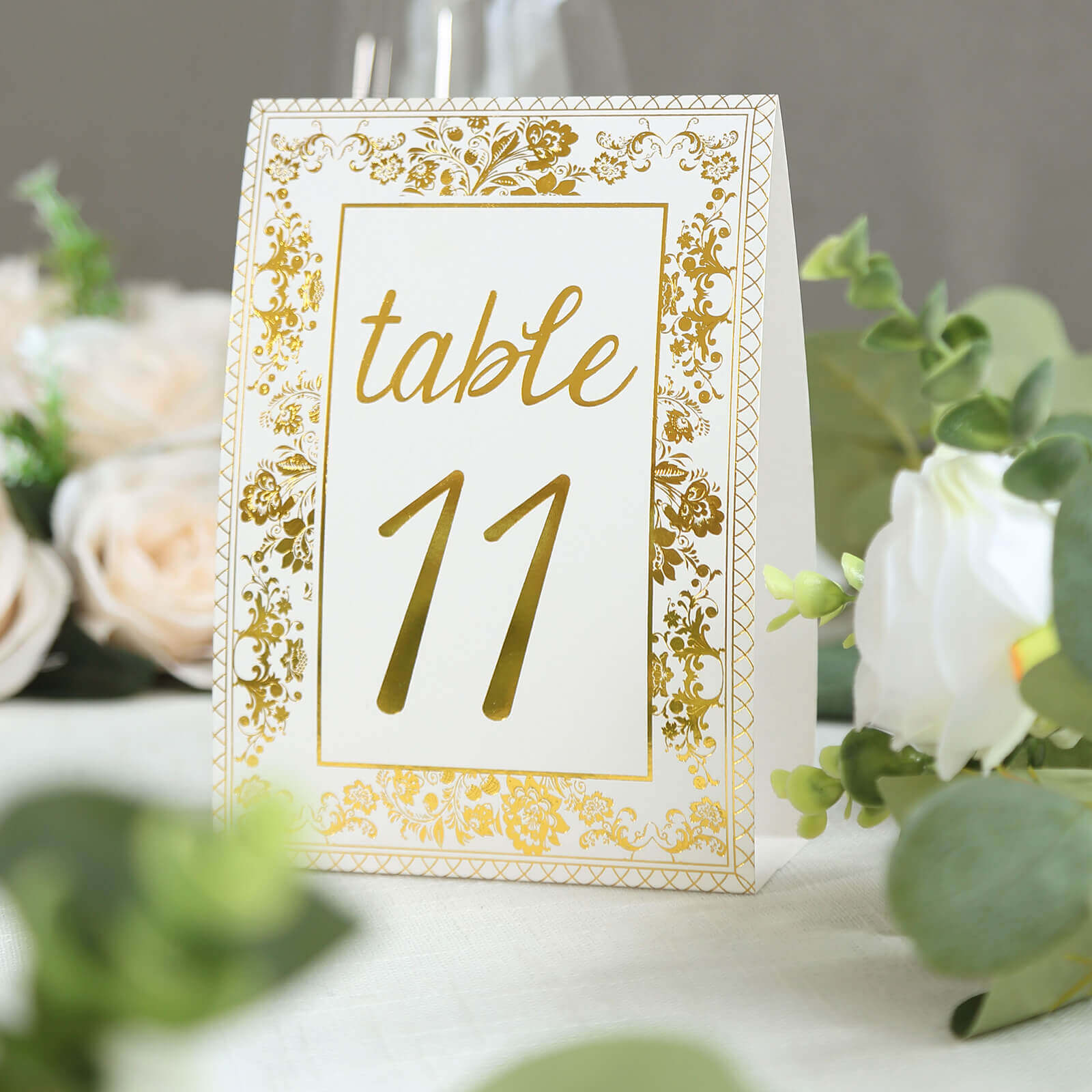 25-Pack Paper Wedding Table Numbers 1-25 White/Metallic Gold French Toile Design with Glam Gold Foil Numbers 7"