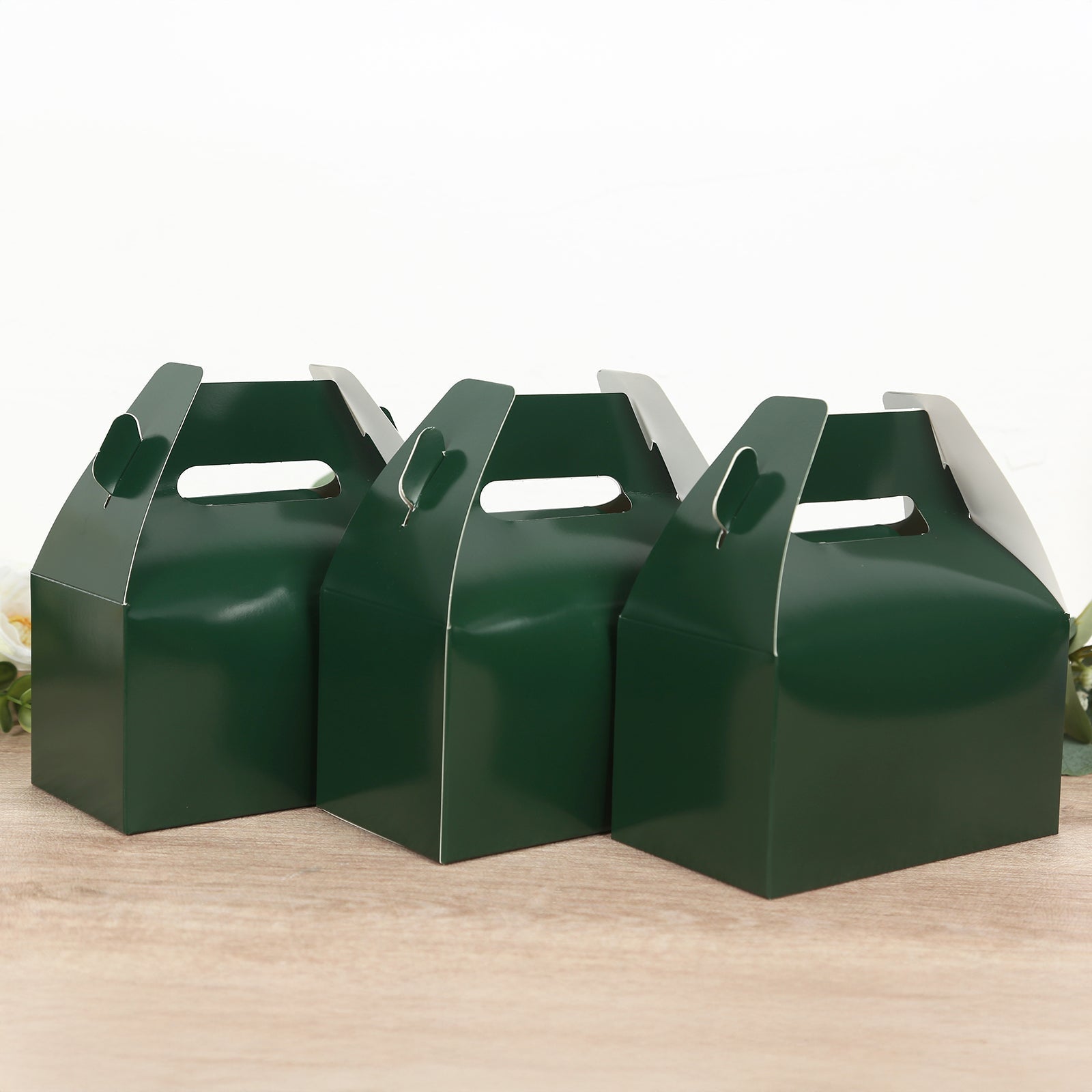 25 Pack Candy Gift Tote Gable Boxes, Hunter Emerald Green Party Favor Treat Boxes - 6"x3.5"x7"