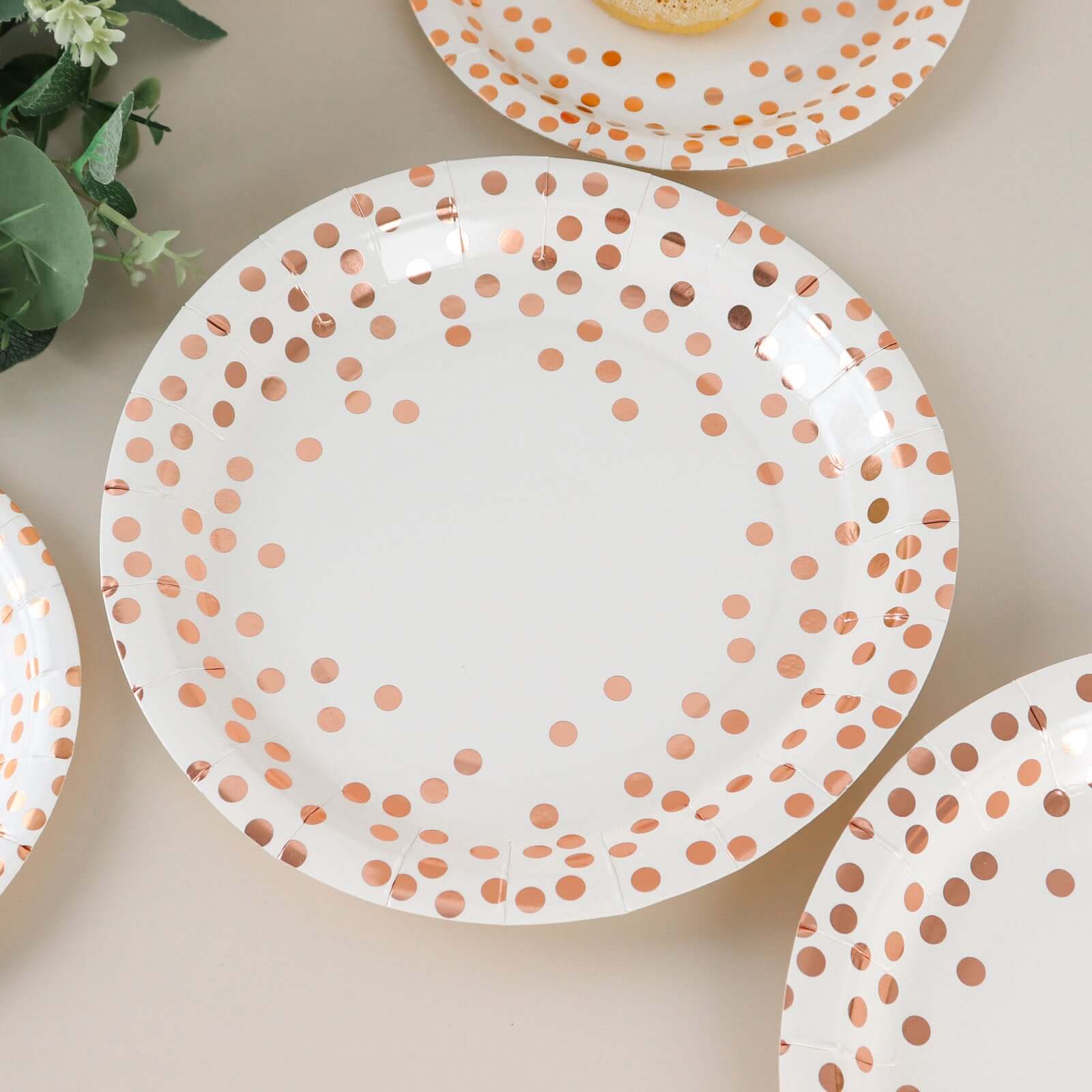 25-Pack Paper Round Dinner Plates 9" White with Metallic Rose Gold Polka Dots - Disposable 300GSM Party Plates for Banquets & Celebrations
