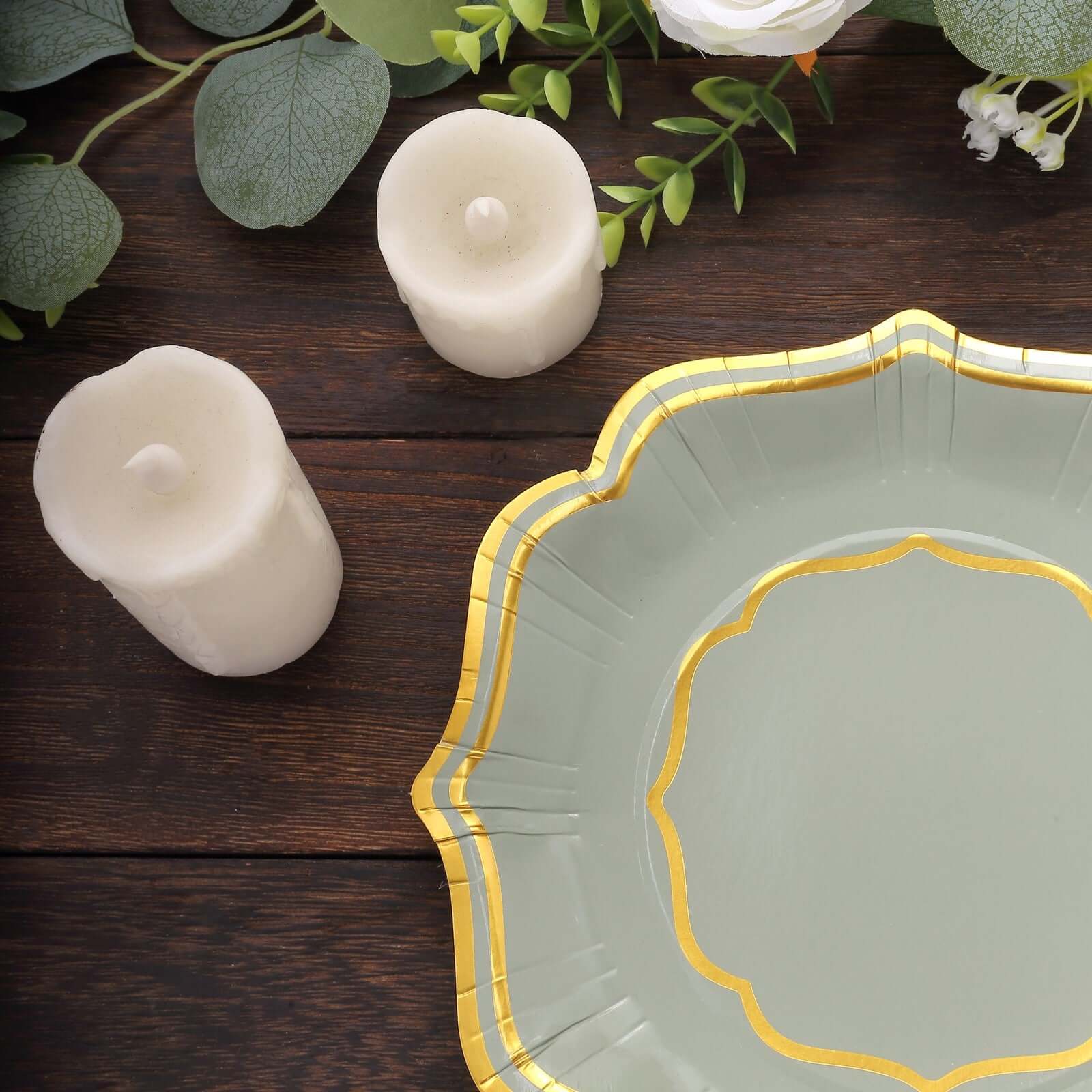 25-Pack Paper Dessert Plates in Sage Green with Gold Scallop Rim - Disposable 300GSM Appetizer Salad Plates 8"