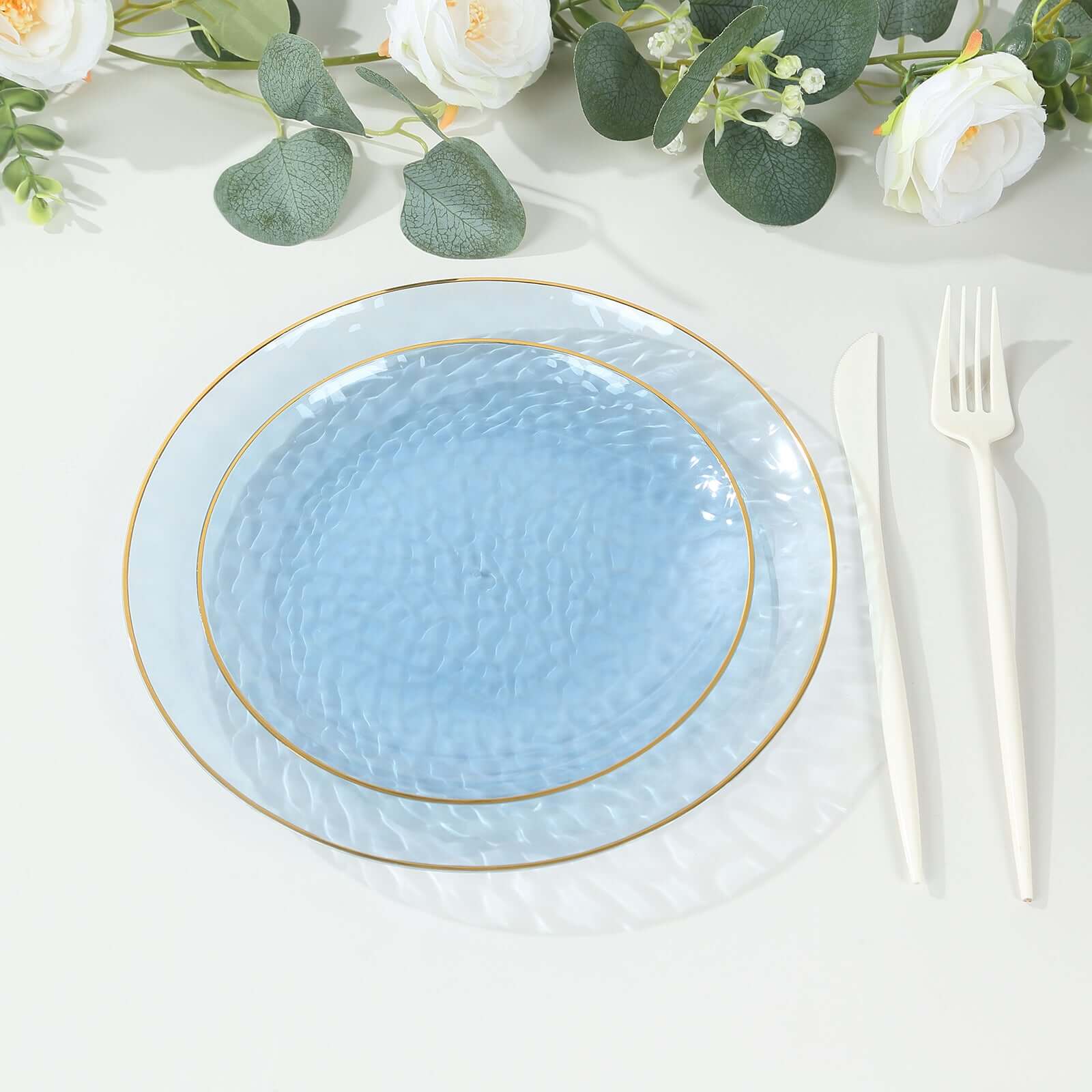 10-Pack Plastic 9" Round Dinner Plates in Transparent Dusty Blue Hammered Design with Gold Rim - Modern Disposable Party Plates