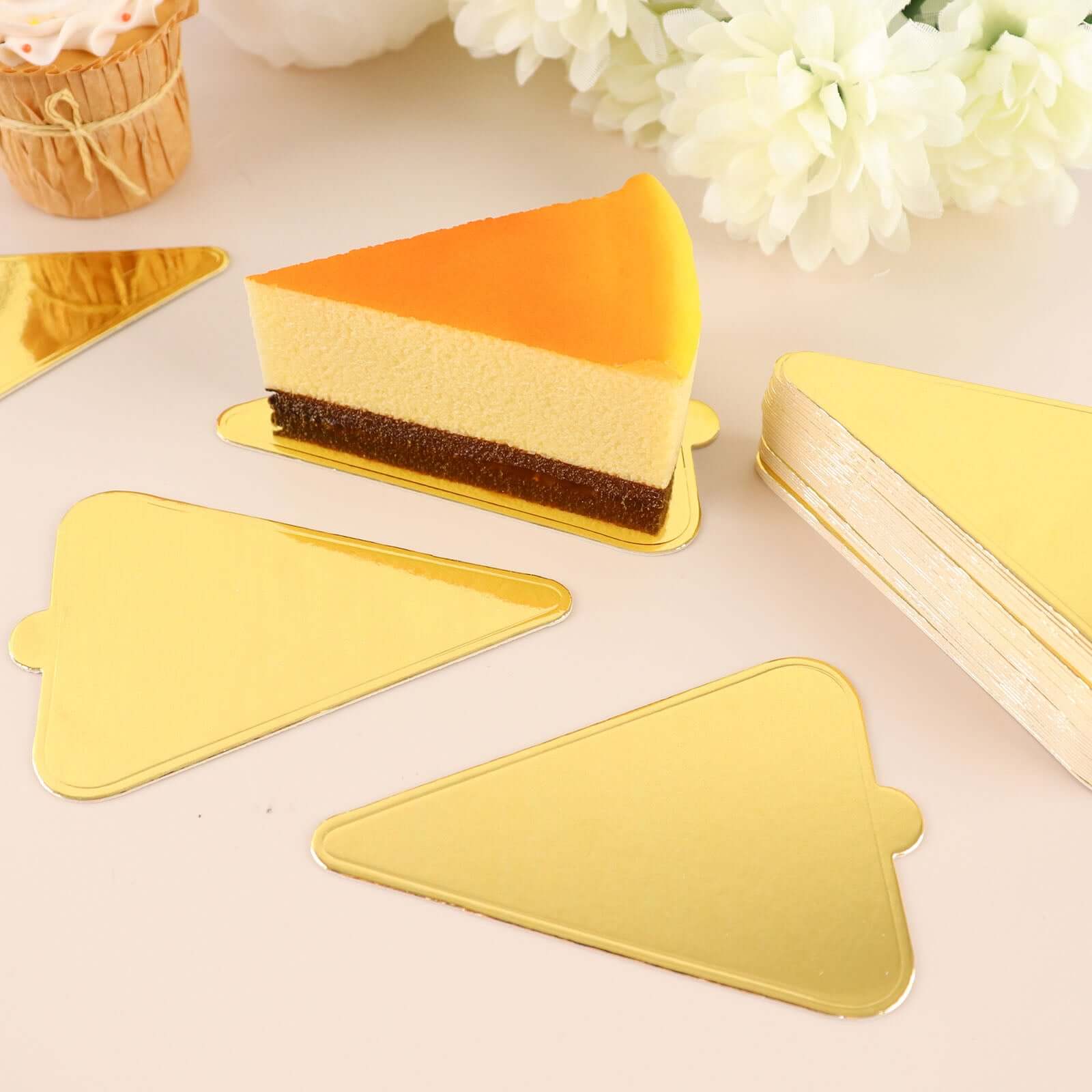 50-Pack Triangle Cake Boards in Gold Cardboard - Grease Proof Mini Paper Trays for Pastries Cupcakes & Dessert Slices 2.8"x 4.5"