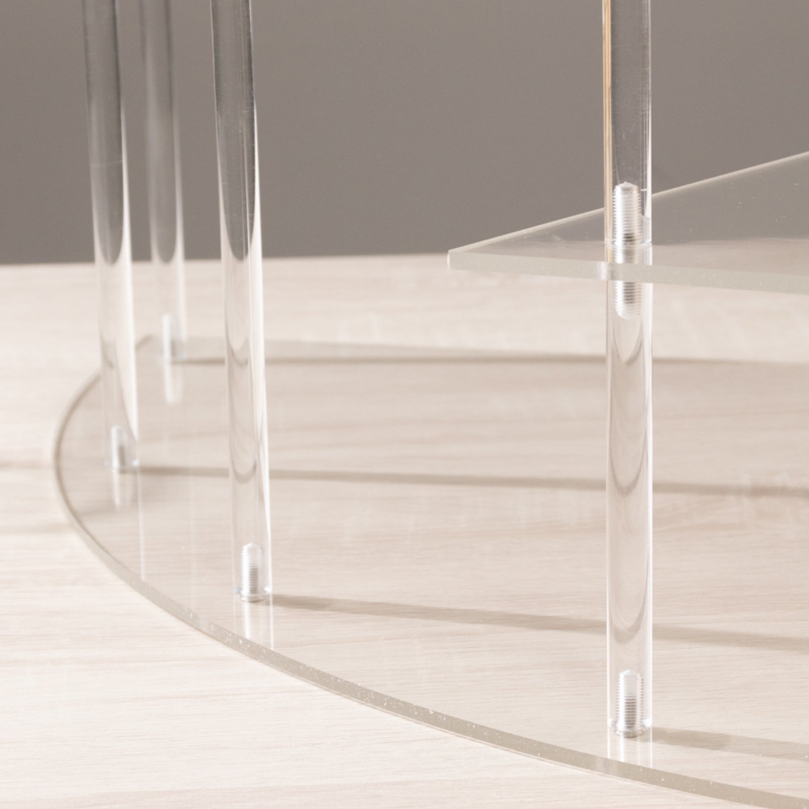 4-Tier Acrylic Cupcake Display Stand Clear Spiral Stairway Design for Dessert Perfume Retail Jewelry & Collectibles 17"