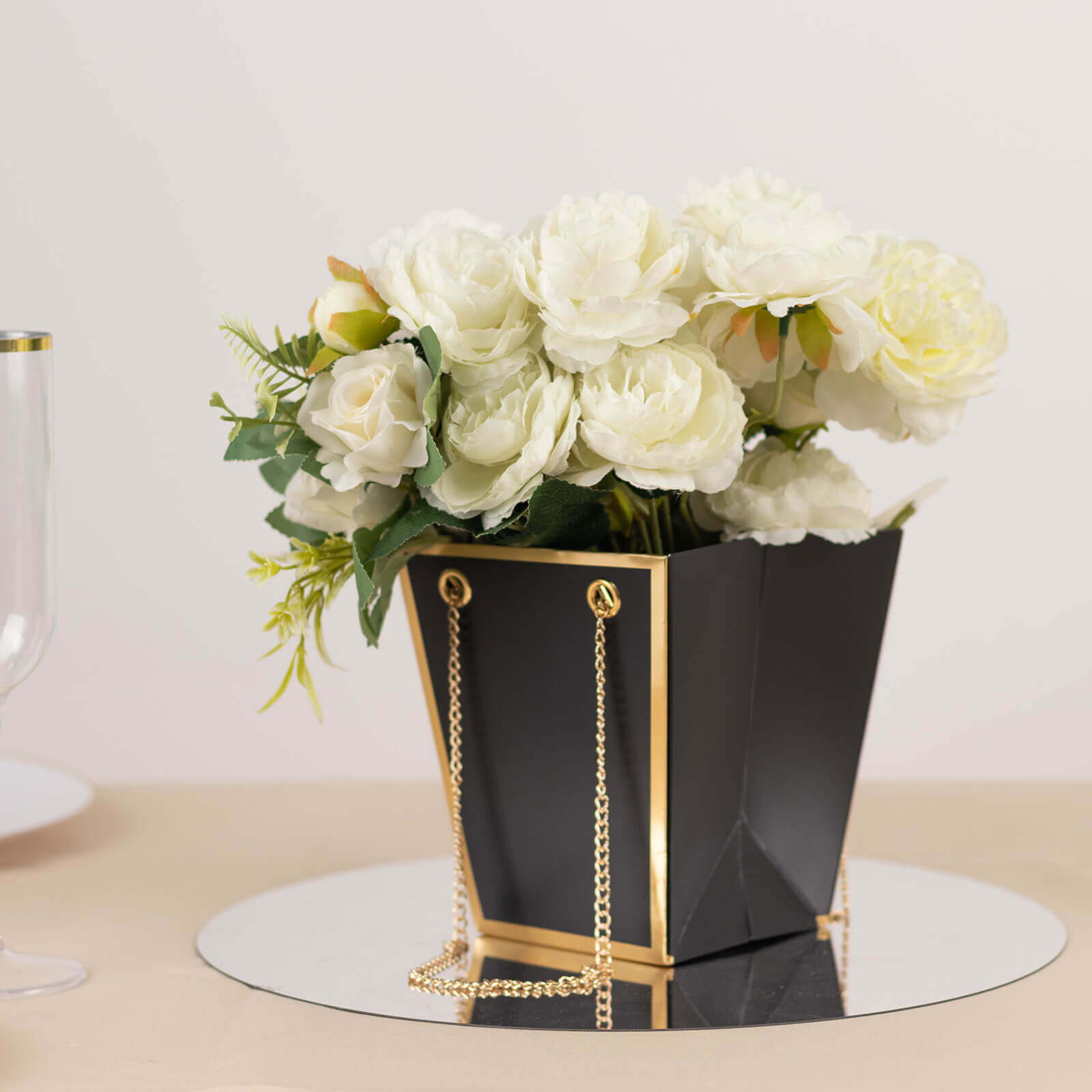 6 Pack Black Gold Edge Paper Flower Gift Bags With Metal Chain Handles, Trapezoid Party Favor Tote Bags - 5"x6"