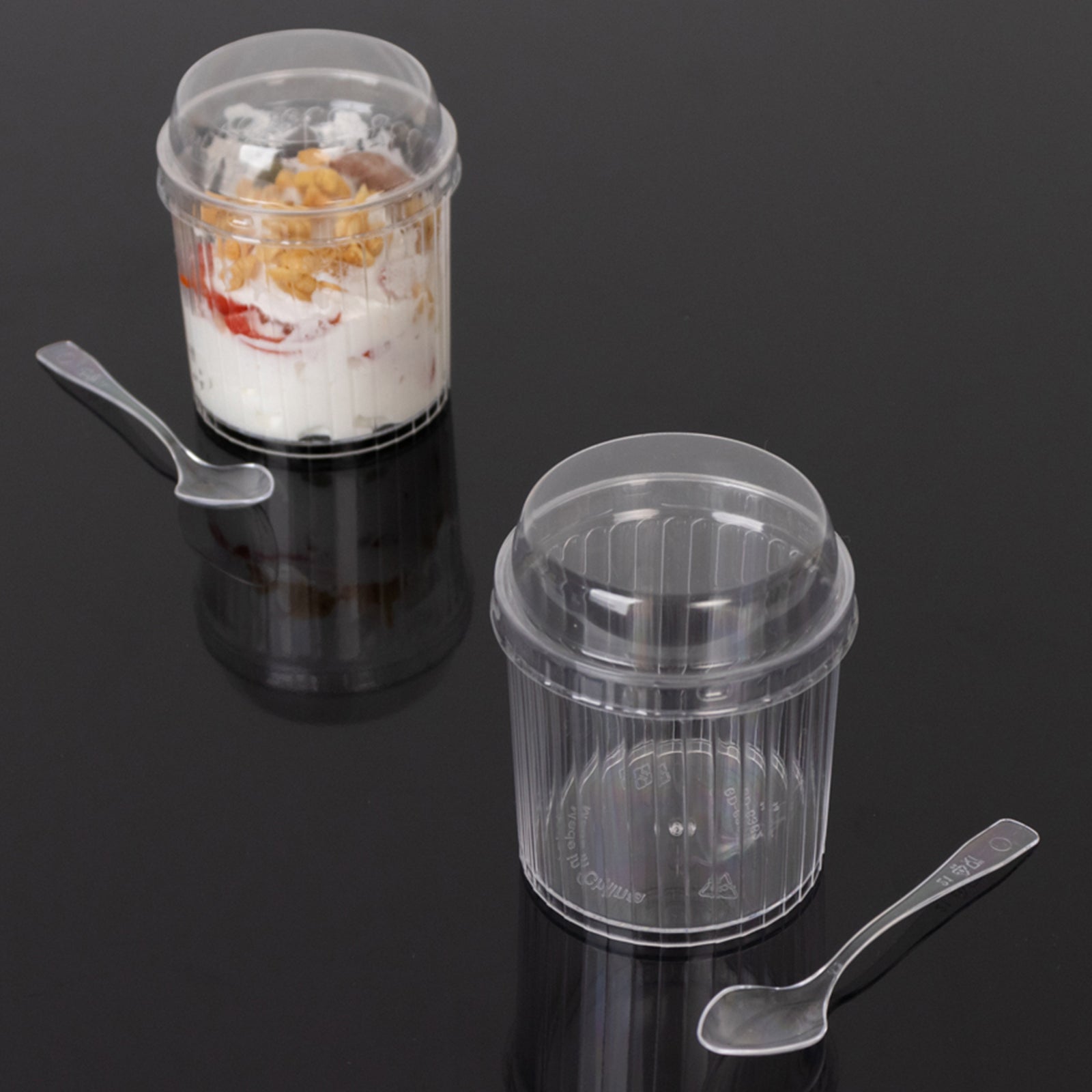 24-Pack Plastic Fruit Dessert Cups Ribbed Clear with Lid and Spoon - Ideal for Parfaits 5oz