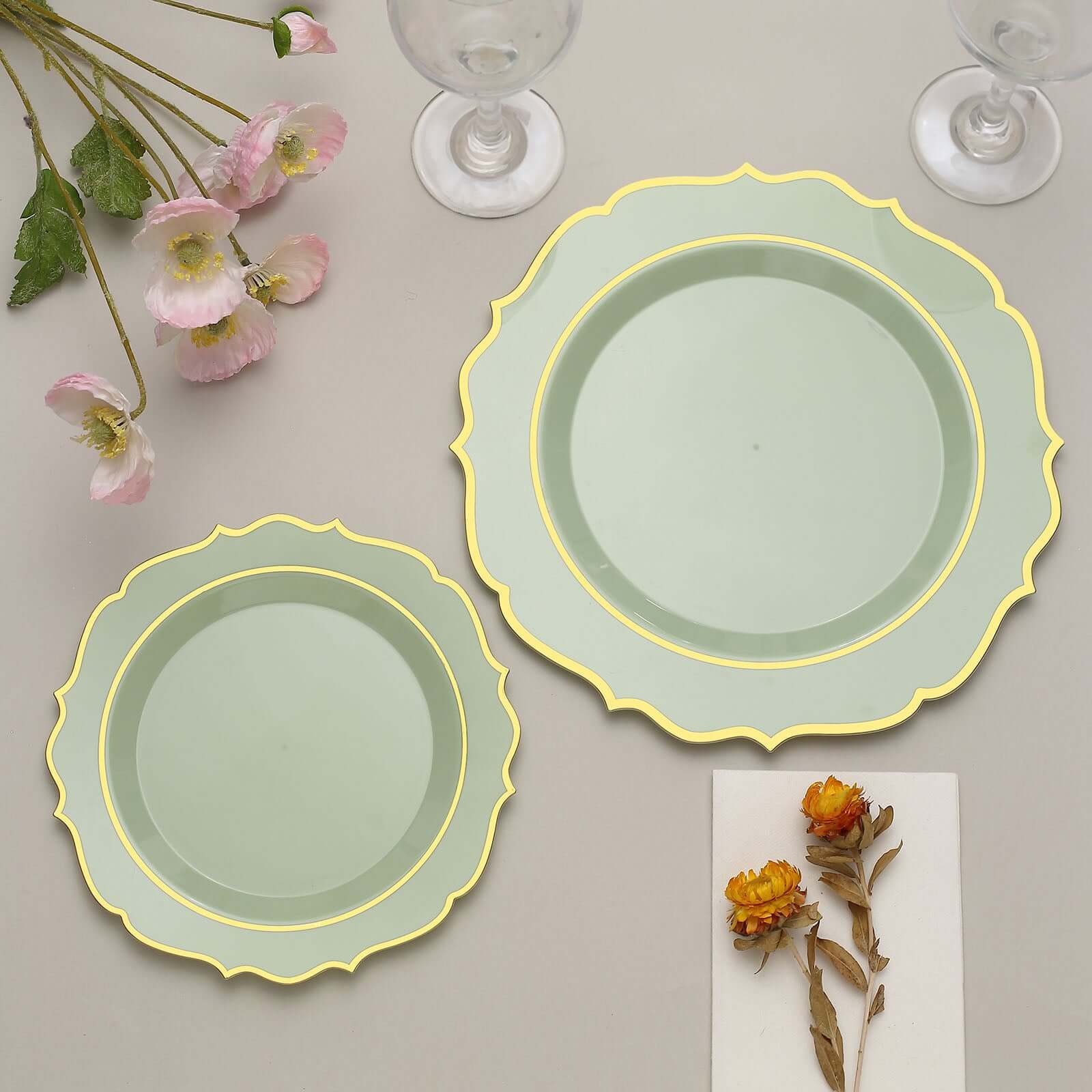 10-Pack Plastic 10" Round Dinner Plates in Sage Green with Gold Scalloped Rim - Disposable Party Plates
