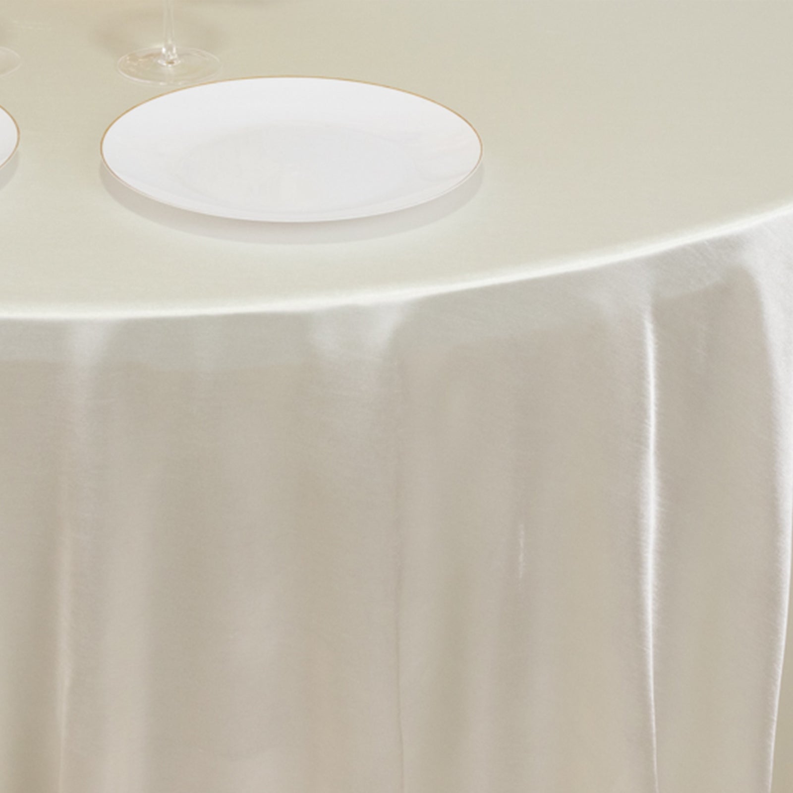 Scuba Round 120" Tablecloth Shimmering Pearl White - Wrinkle Free, Stain Resistant & Seamless Table Cover