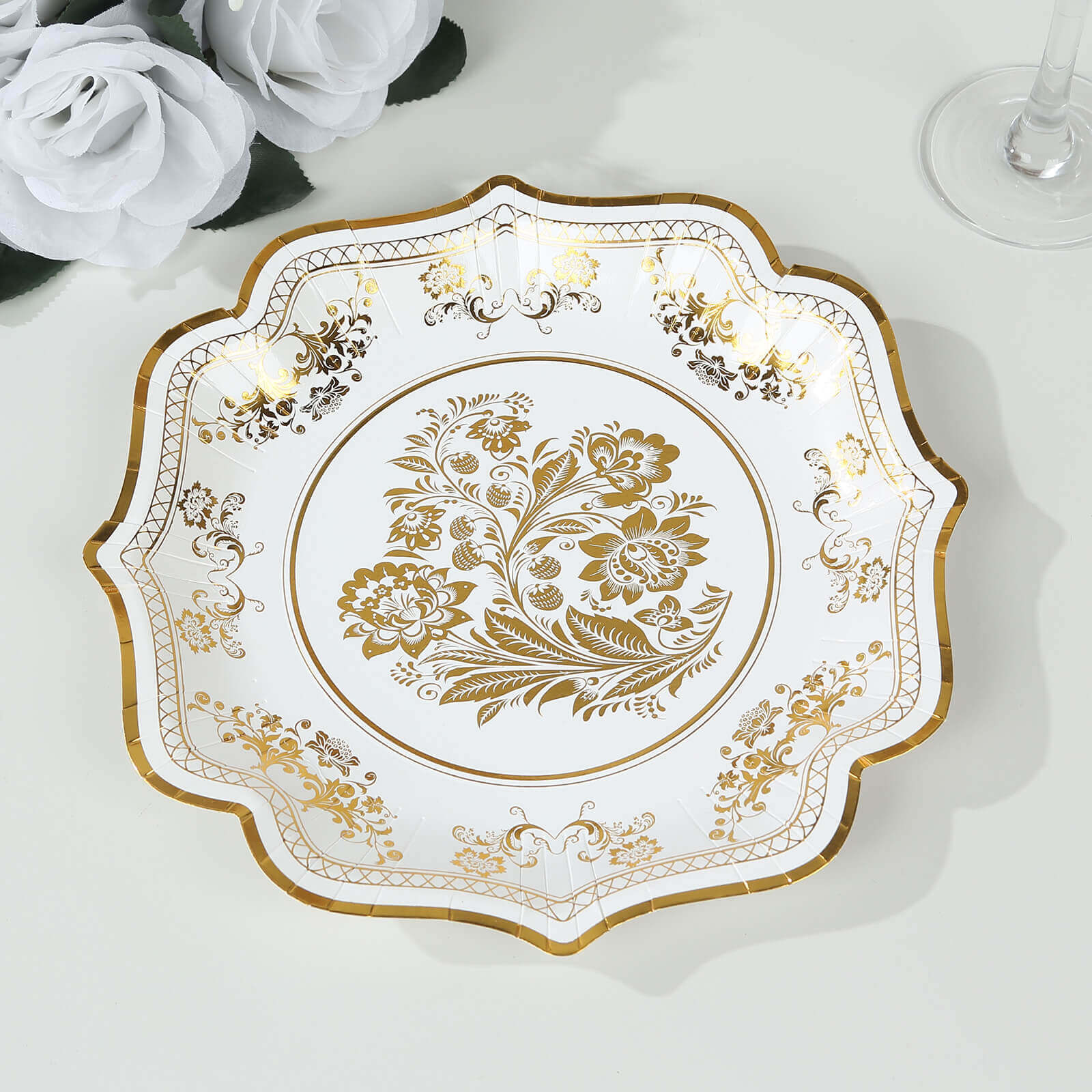 25-Pack Paper Dessert Plates in White with Gold Damask Floral Print & Scallop Rim - Stylish Disposable 300GSM Floral Salad Appetizer Plates for Weddings & Events 8"