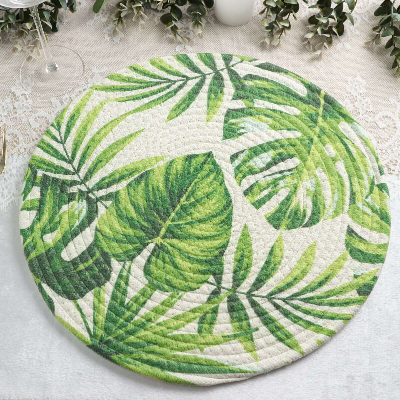 4-Pack Table Placemats Tropical Leaf Design Green Cotton Round - Woven Indoor/Outdoor Dining Mats 15"
