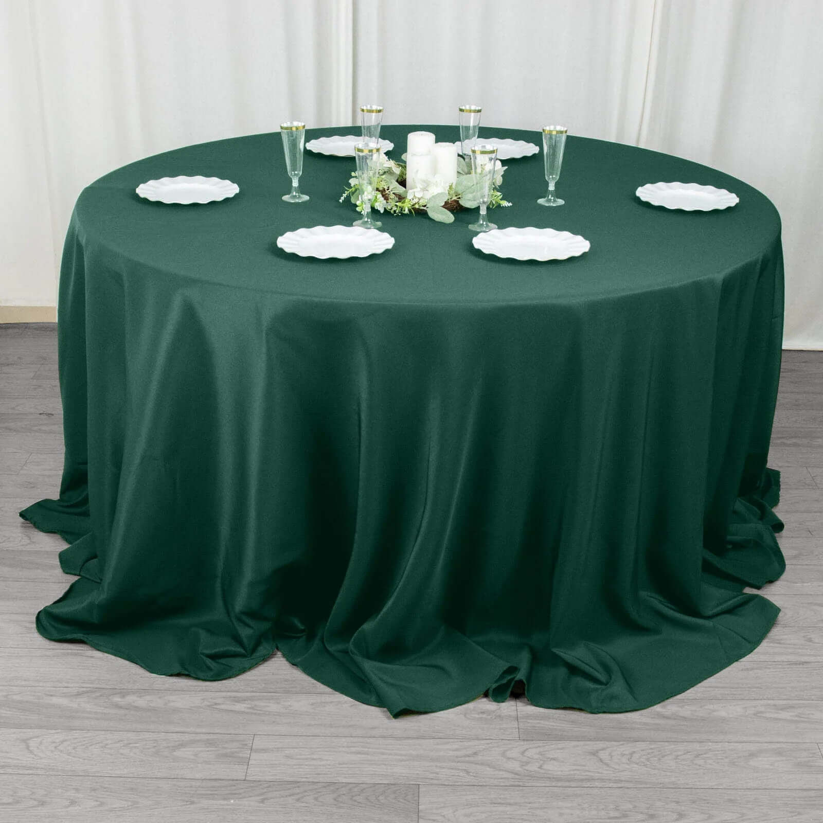Premium Polyester 132" Round Tablecloth Hunter Emerald Green - Seamless 220GSM Wrinkle-Resistant Table Cover